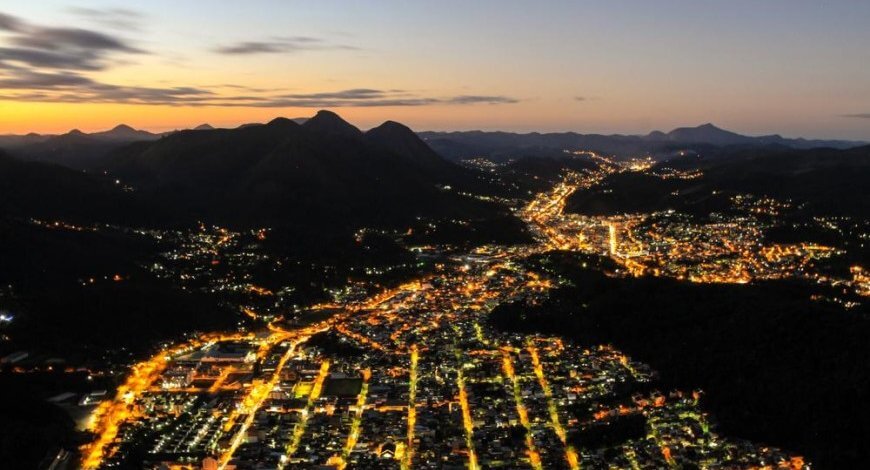 PAINÉIS DE LED EM NOVA FRIBURGO